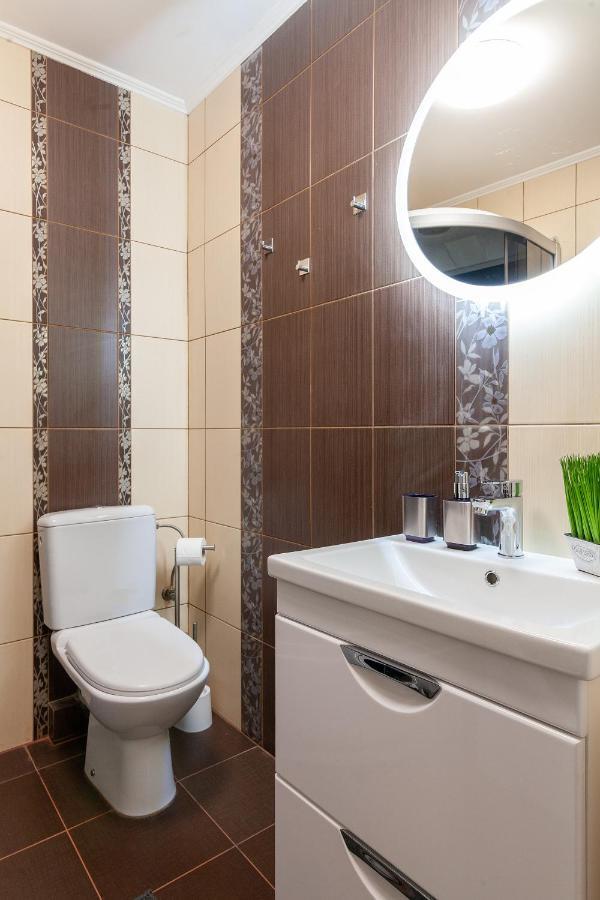 Alfa Apartments Franko University Lviv Eksteriør billede